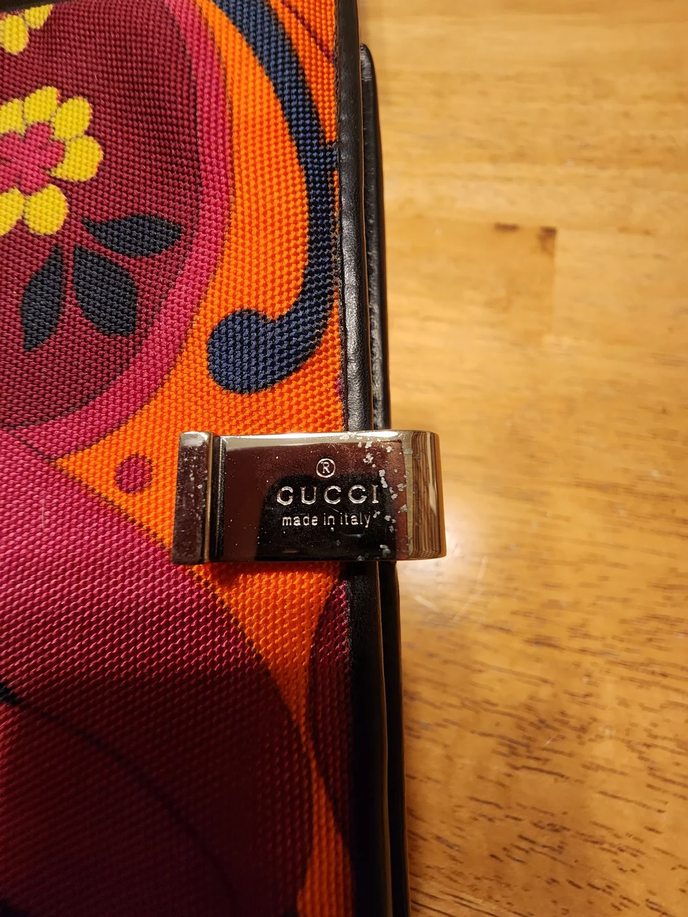 rare vintage Gucci canvas bifold accessory, Agenda Address Book With Pen